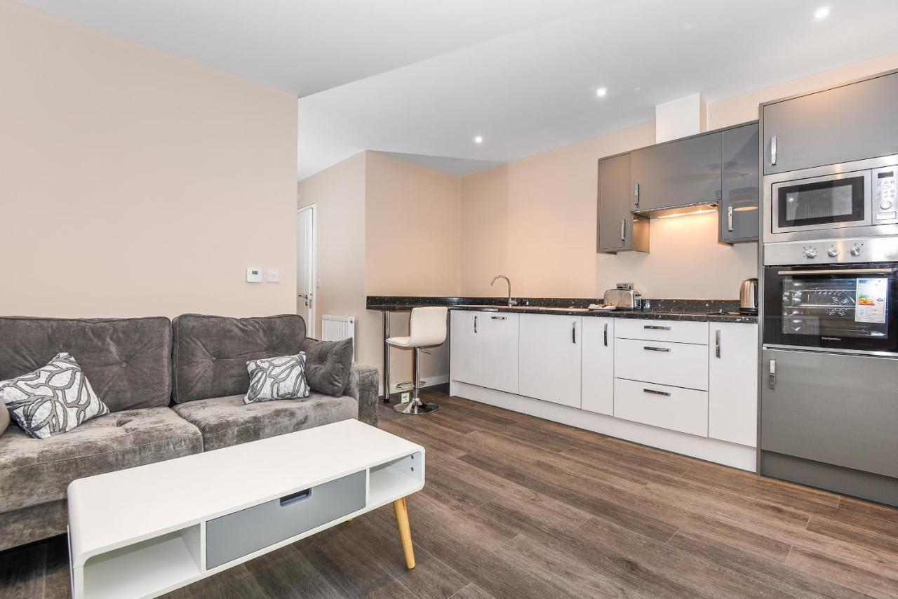 Magna House Διαμέρισμα Egham Εξωτερικό φωτογραφία